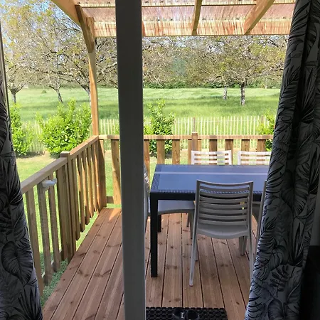 Le Mondou مكان تخييم *